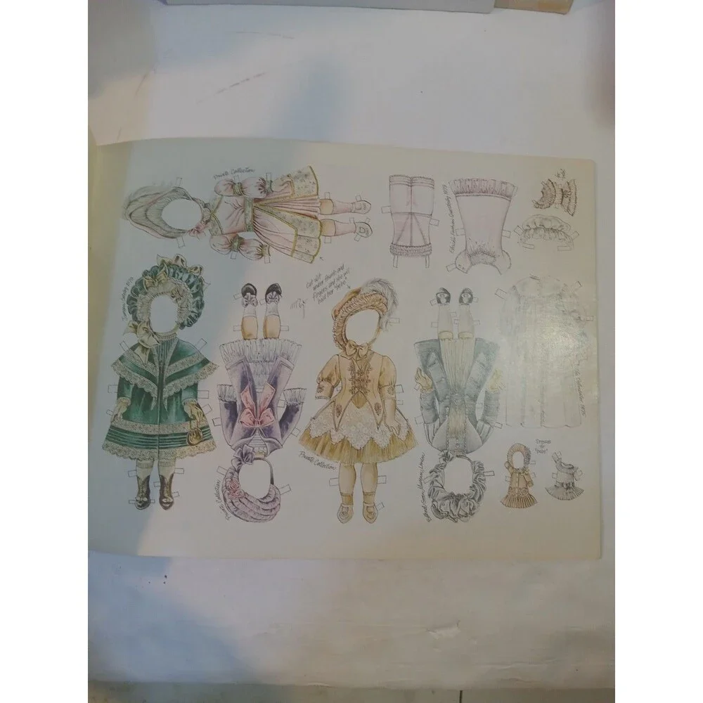 Vintage Old Fashioned Cut Out  Paper Dolls Book